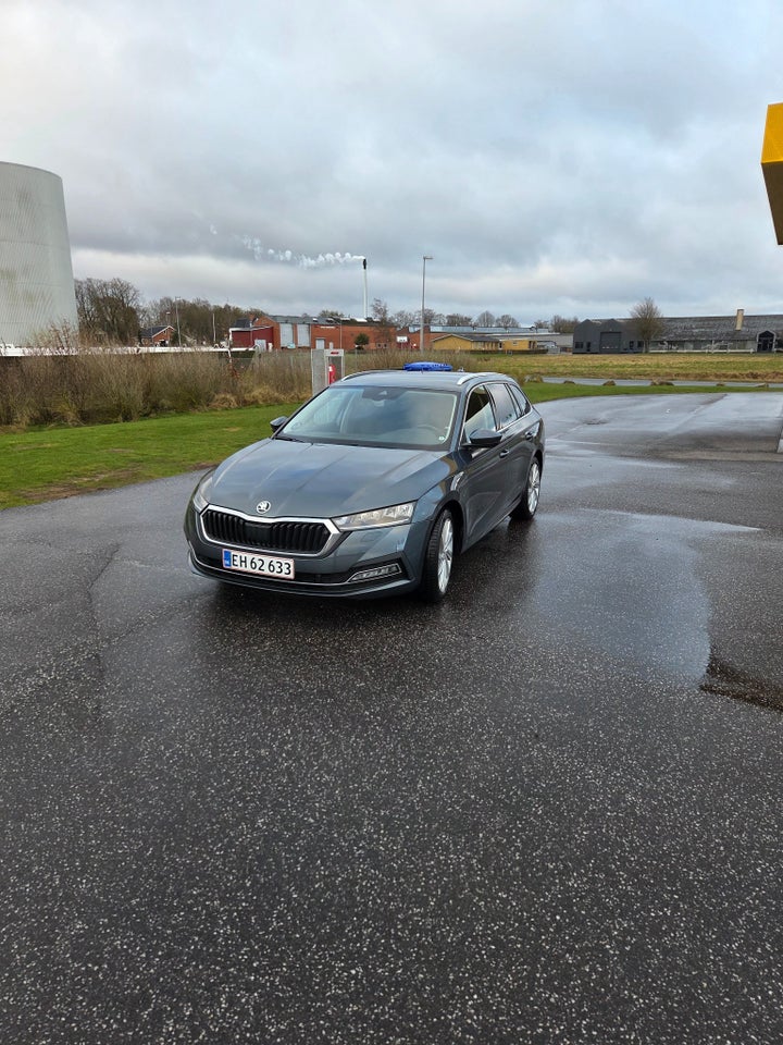 Skoda Octavia 1,4 TSi iV Plus Combi DSG 5d
