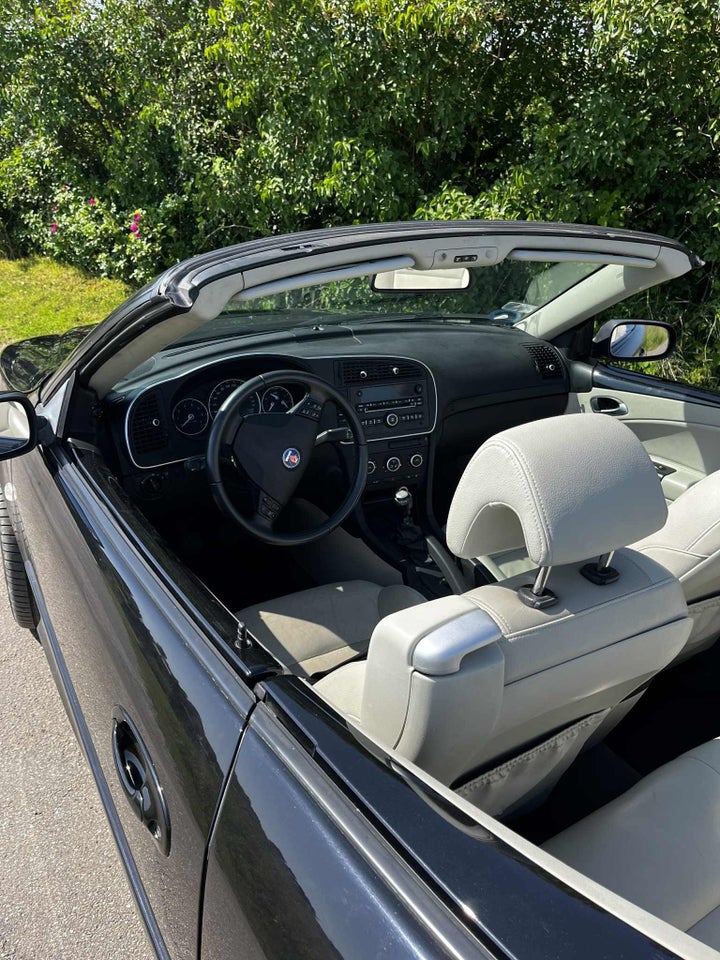 Saab 9-3 2,0 T Linear Cabriolet 2d
