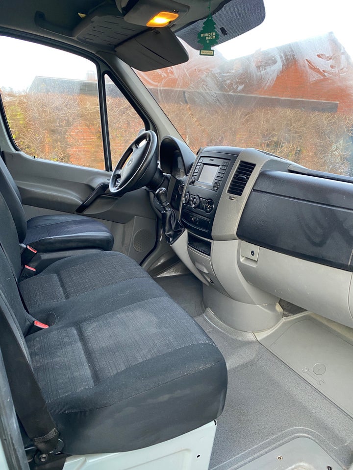 Mercedes Sprinter 211 2,2 CDi R1 Kassevogn 5d