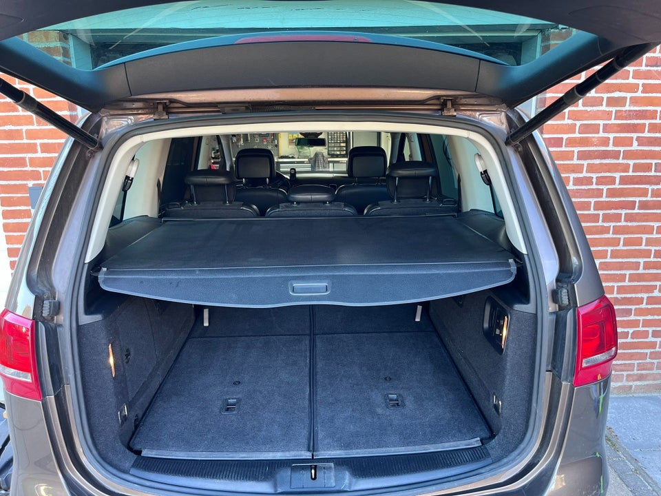 VW Sharan 2,0 TDi 177 Highline DSG BMT 7prs 5d