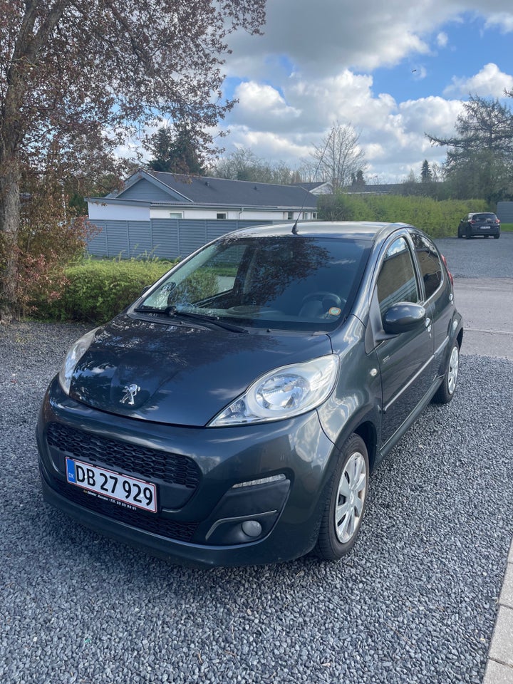 Peugeot 107 1,0  5d