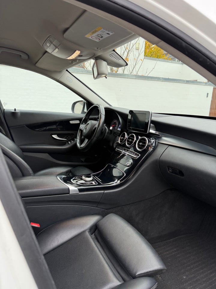 Mercedes C200 d 1,6 Business aut. 4d