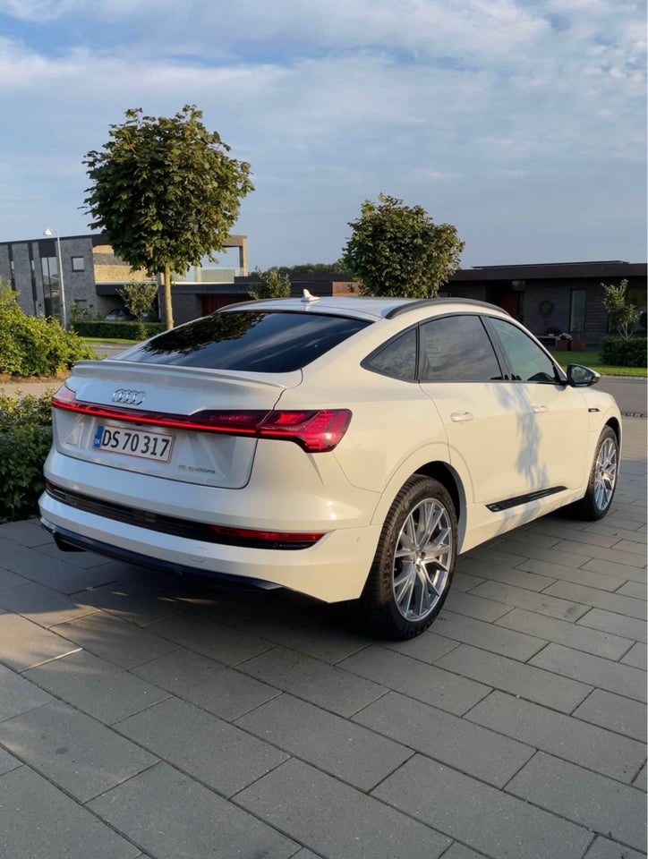 Audi e-tron 55 S-line quattro 5d