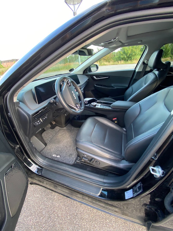 Kia EV6 77 Long Range Upgrade 5d