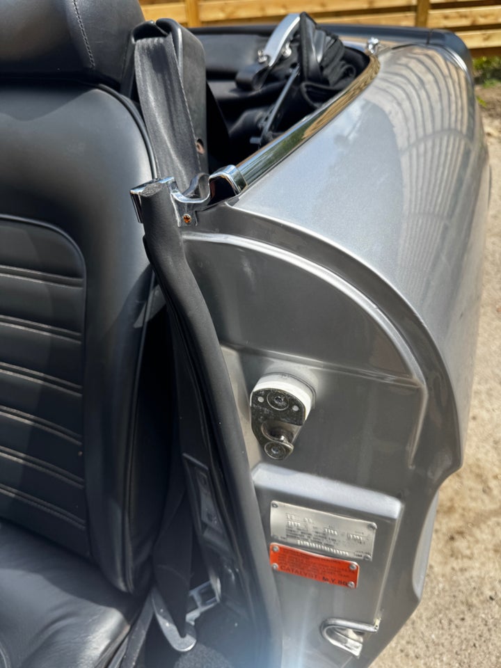 Alfa Romeo Spider 2,0 Cabriolet 2d