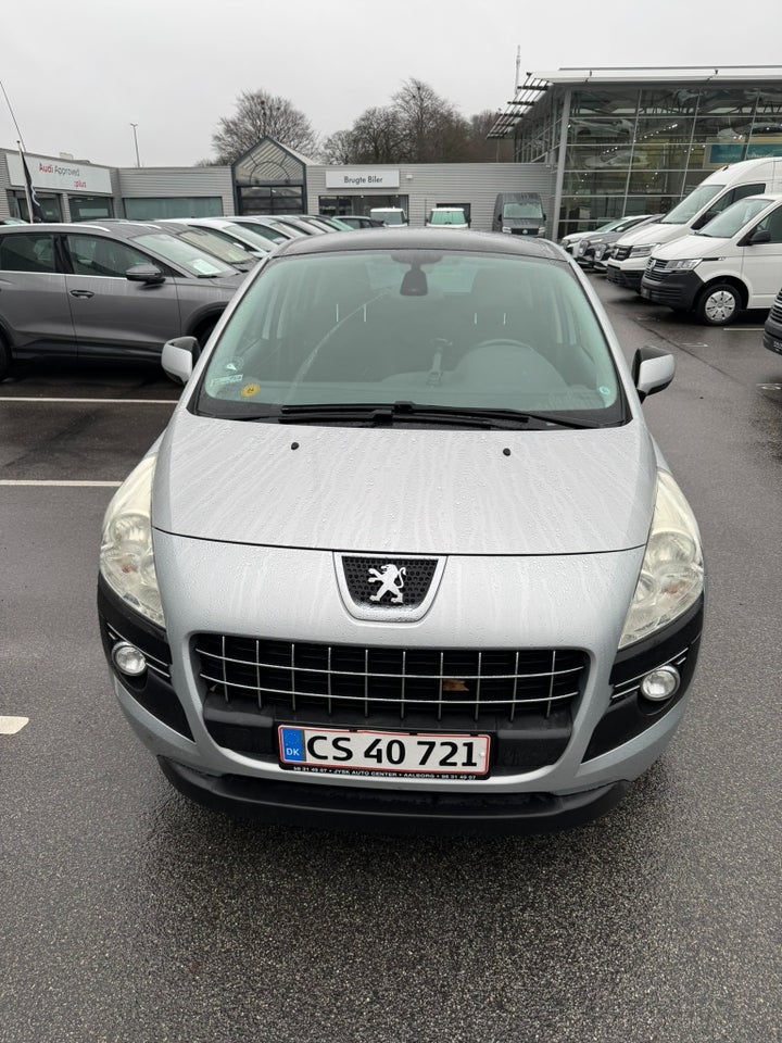 Peugeot 3008 1,6 HDi 110 Premium 5d