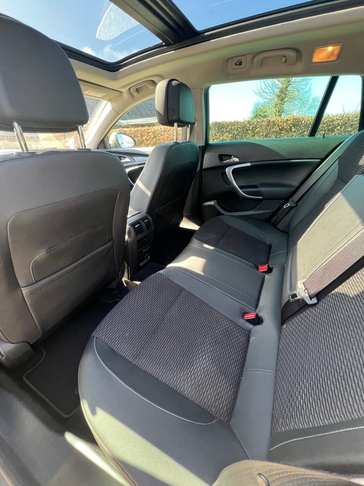 Opel Insignia 1,6 CDTi 136 Edition aut. 5d