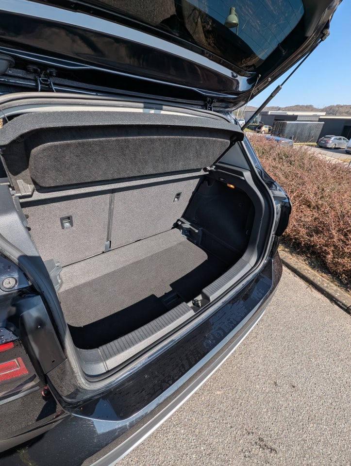 VW T-Cross 1,0 TSi 115 Style 5d