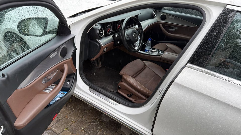 Mercedes E220 d 2,0 Avantgarde aut. 4d
