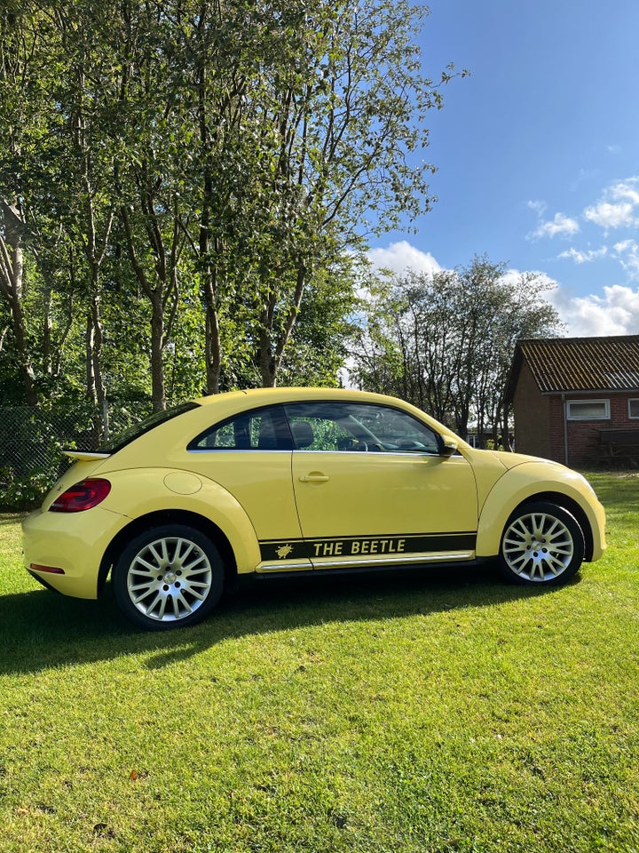 VW The Beetle 1,6 TDi 105 Design 2d