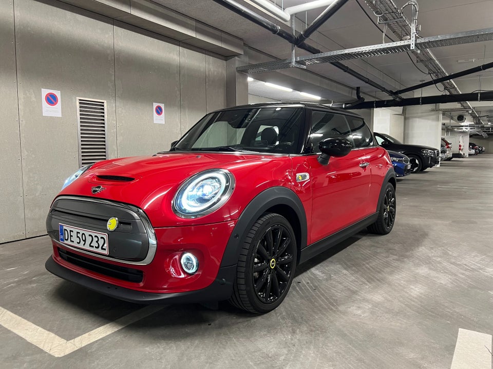 MINI Cooper SE Maximise 3d