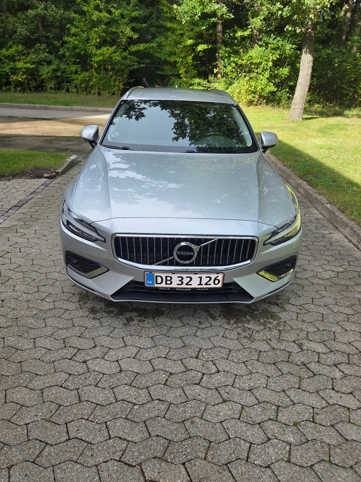 Volvo V60 2,0 B4 197 Inscription aut. 5d
