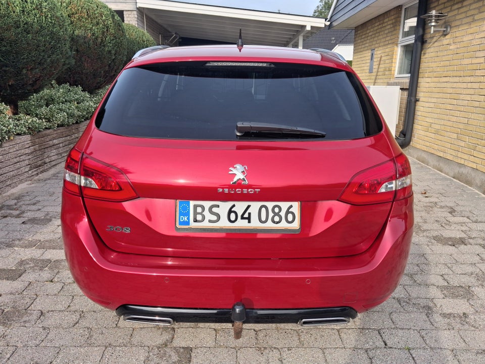 Peugeot 308 1,6 BlueHDi 120 Style Limited SW 5d