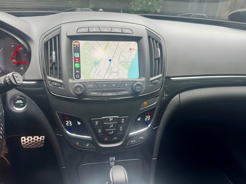 Opel Insignia 2,0 CDTi 170 Cosmo Country Tourer aut. 4x4 5d