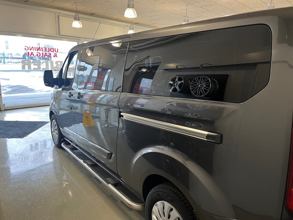 Ford Tourneo Custom 300L 2,0 TDCi 130 Titanium