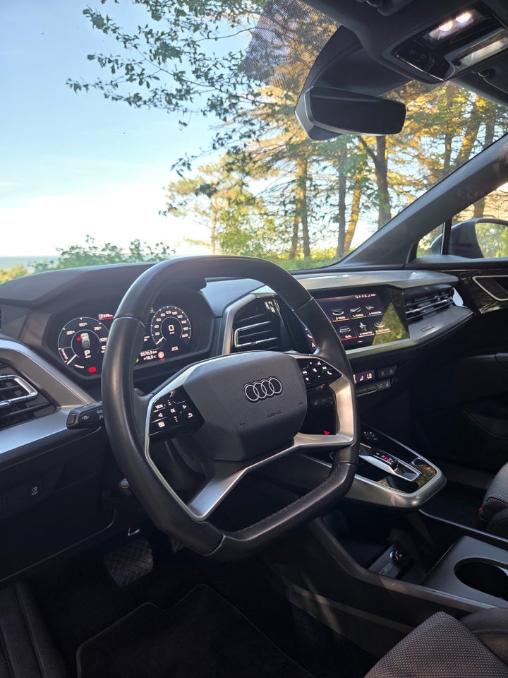 Audi Q4 e-tron 40 Advanced Sportback 5d