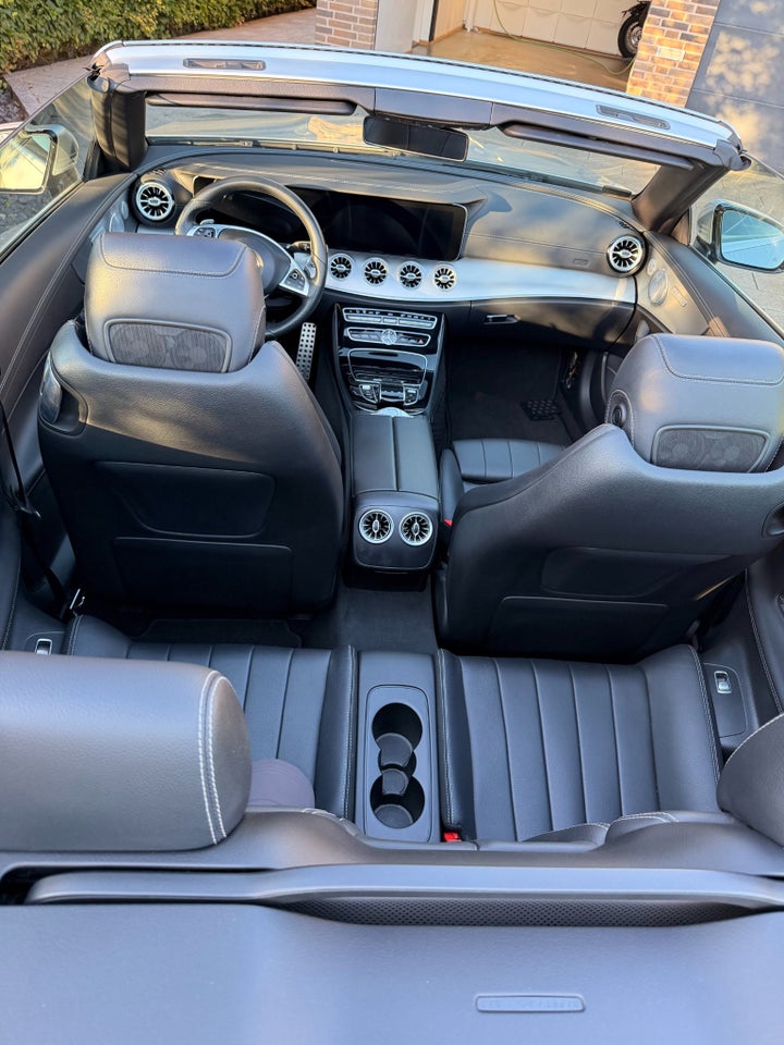 Mercedes E200 2,0 Cabriolet aut. 2d