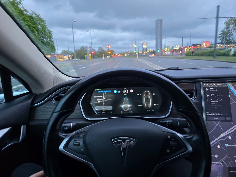 Tesla Model S 85D 7prs 5d