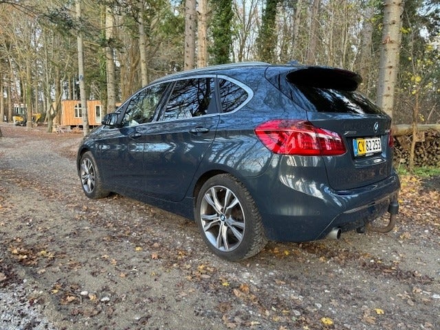 BMW 220d 2,0 Active Tourer xDrive aut. Van 5d