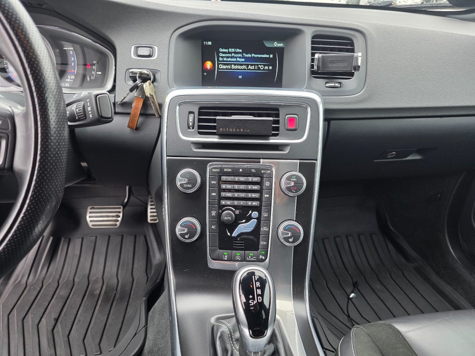 Volvo S60 2,0 D4 190 R-Design aut. 4d