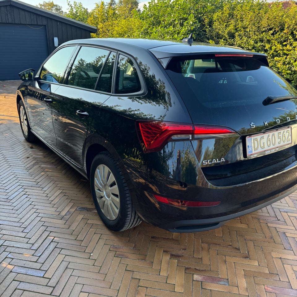 Skoda Scala 1,0 TSi 110 Ambition 5d