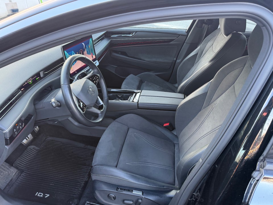 VW ID.7 77 Pro Tourer 5d