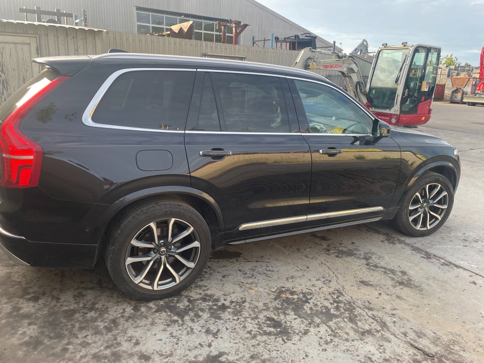 Volvo XC90 2,0 T5 254 Inscription aut. AWD 7prs 5d