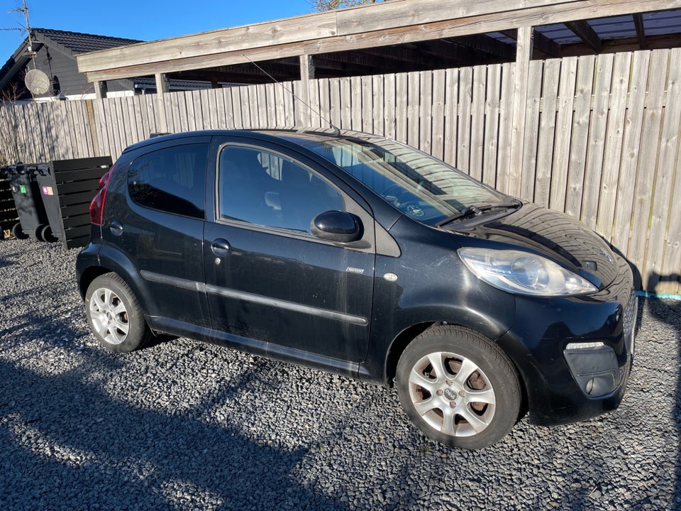 Peugeot 107 1,0 Trendy 2-tr. 5d
