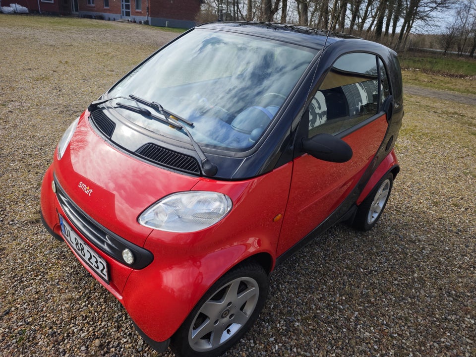 Smart City Coupé 0,8 CDi Pure aut. 3d