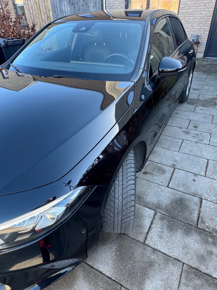 Mercedes A220 2,0 aut. 4Matic 5d