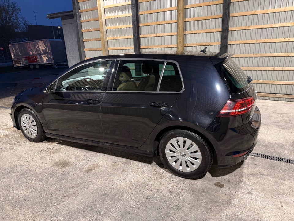 VW Golf VII 1,4 TSi 125 Edition 40 BMT 5d