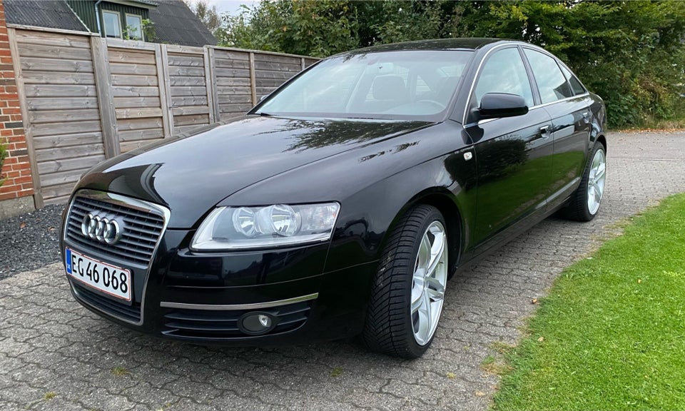 Audi A6 2,4 V6 4d