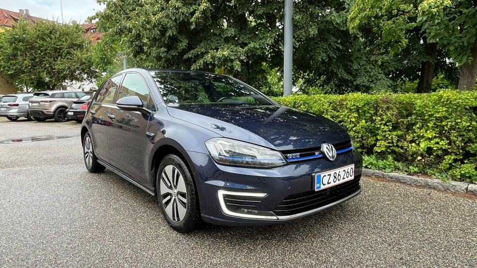 VW Golf VII 1,4 GTE DSG 5d