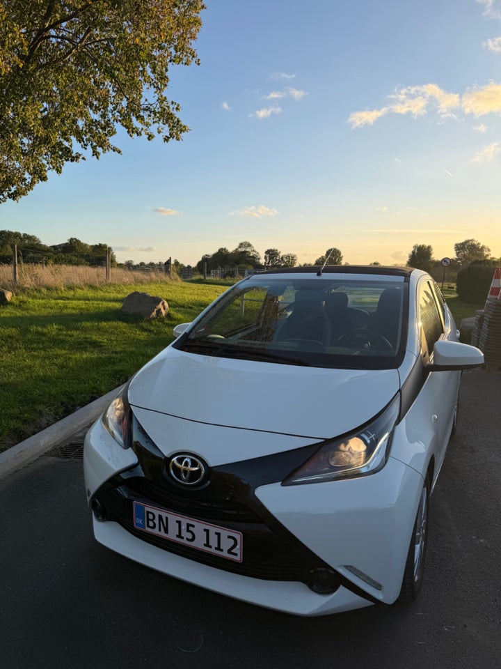 Toyota Aygo 1,0 VVT-i x-sky 5d