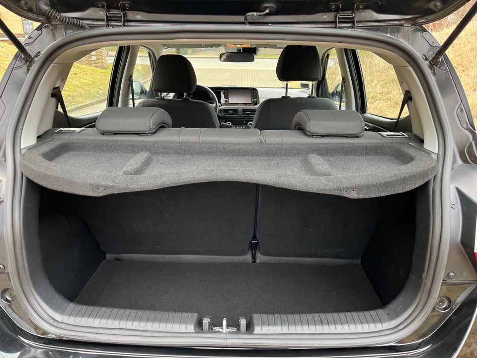 Hyundai i10 1,0 MPi Advanced 5d