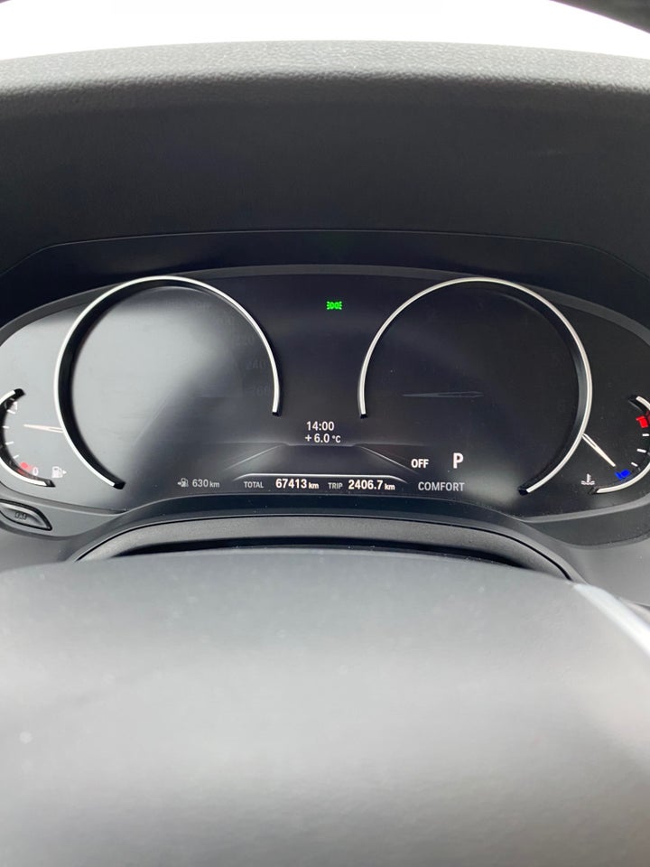 BMW 320i 2,0 Connected aut. 4d