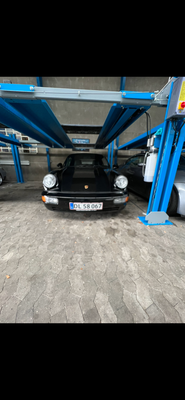 Porsche 911 3,6 Carrera 2 Cabriolet Benzin modelår 1990 km 0 Sortmetal service ok full, ABS. Case 2 