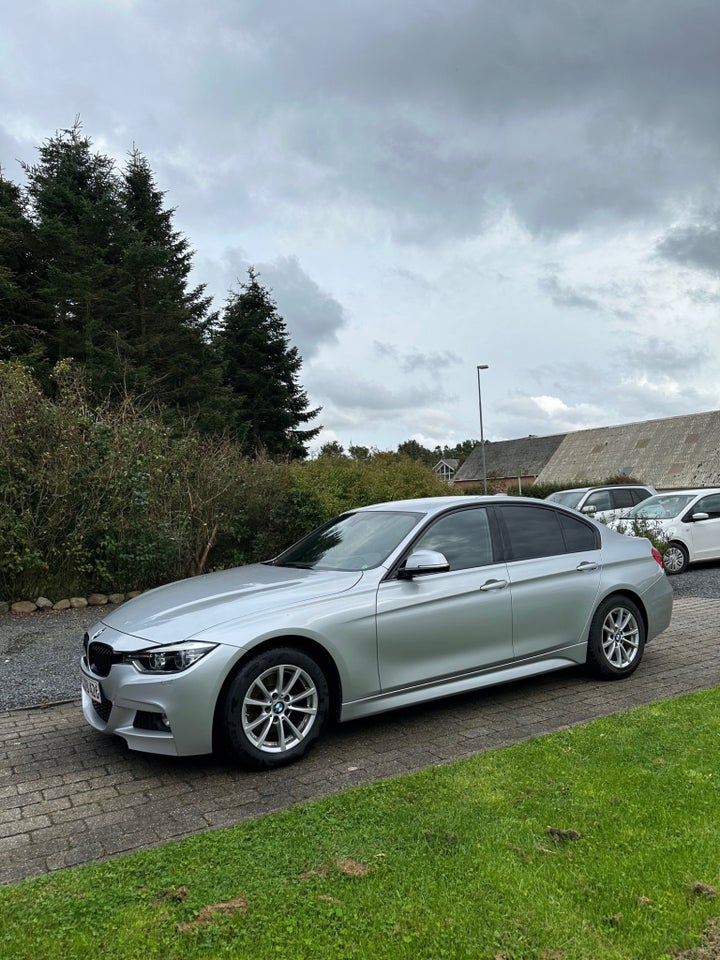 BMW 320i 2,0 M-Sport aut. 4d