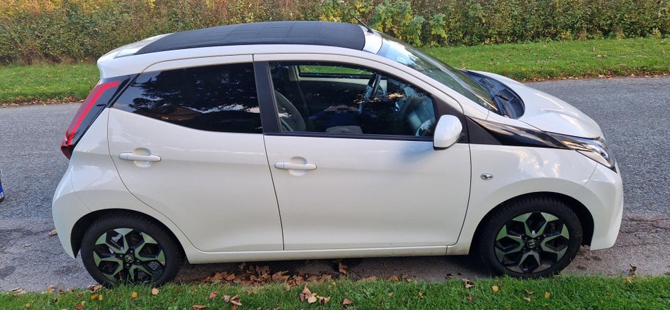 Toyota Aygo 1,0 VVT-i x-sky 5d