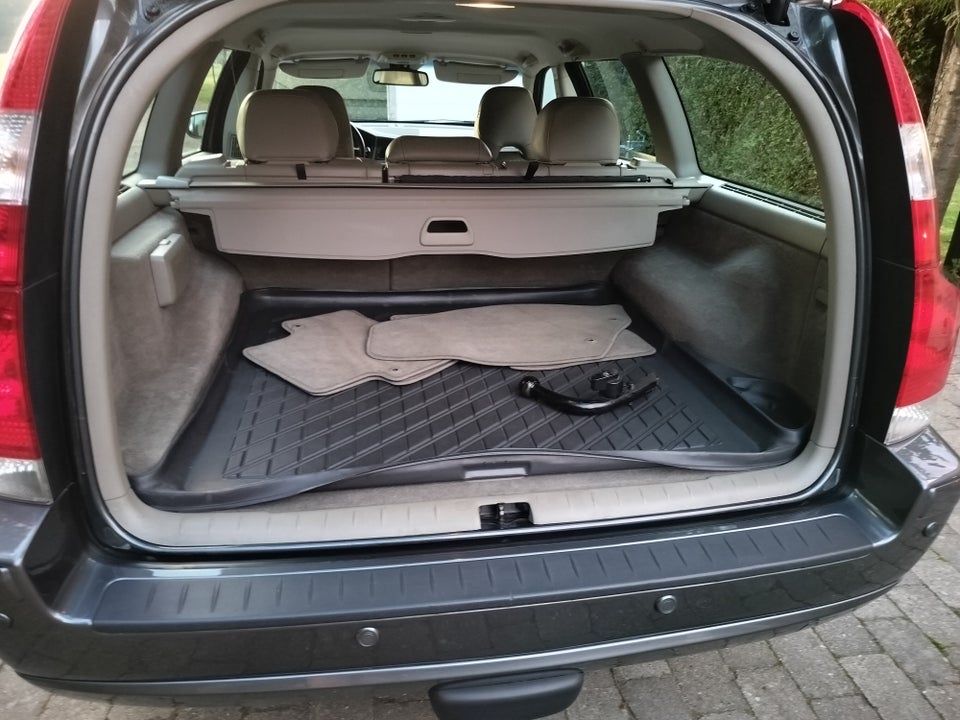 Volvo V70 2,4 140 Classic 5d