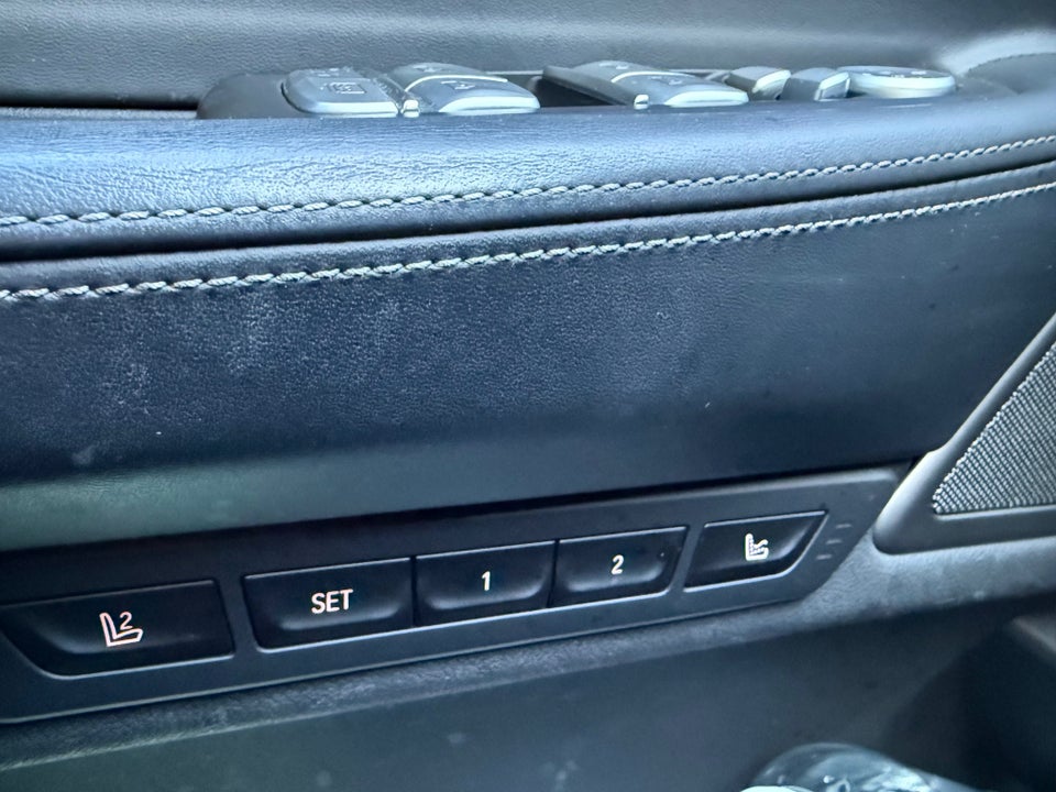 BMW 750i 4,4 xDrive aut. 4d