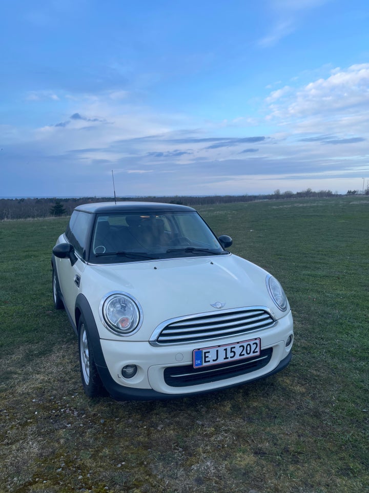 MINI Cooper 1,6 aut. 3d