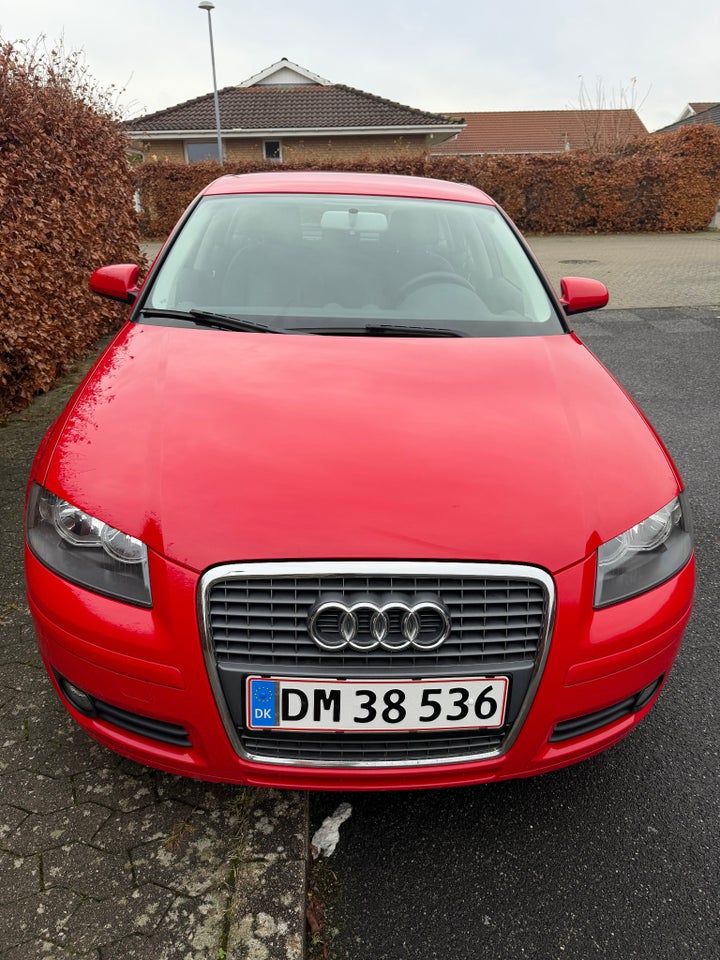 Audi A3 1,6 Ambiente Sportback 5d
