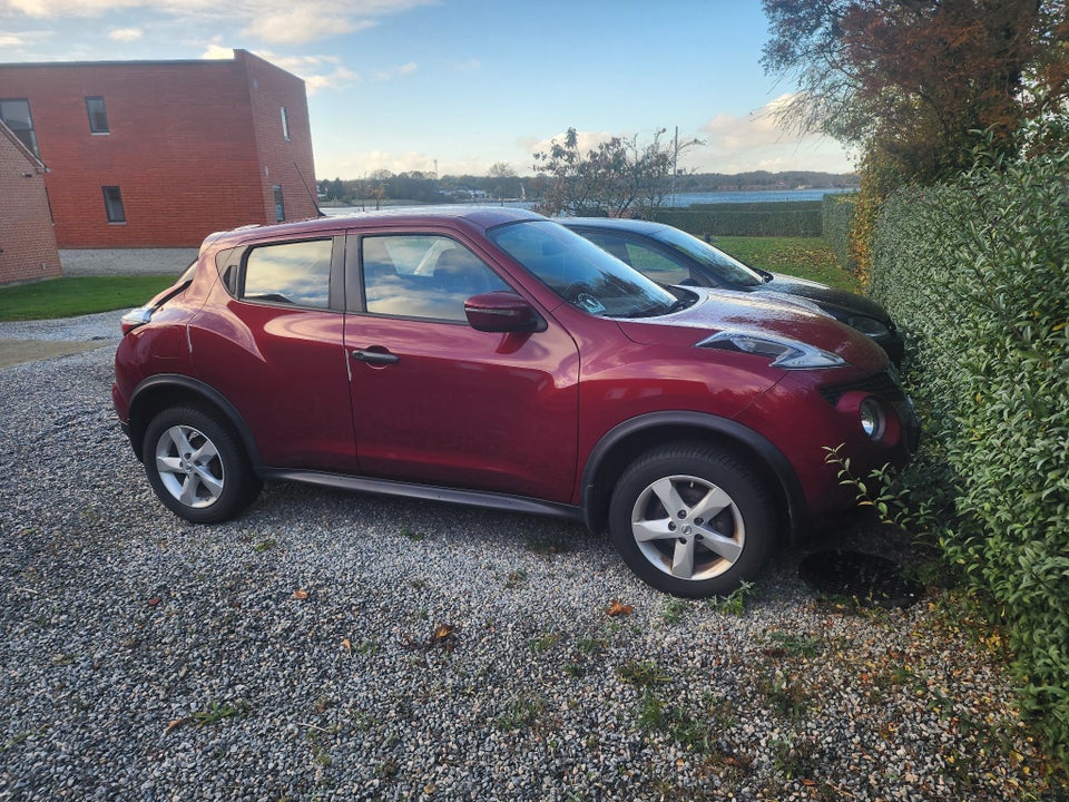 Nissan Juke 1,6 Tekna 5d