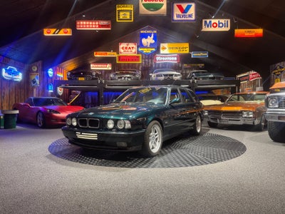 BMW M5 3,8 Touring 5d