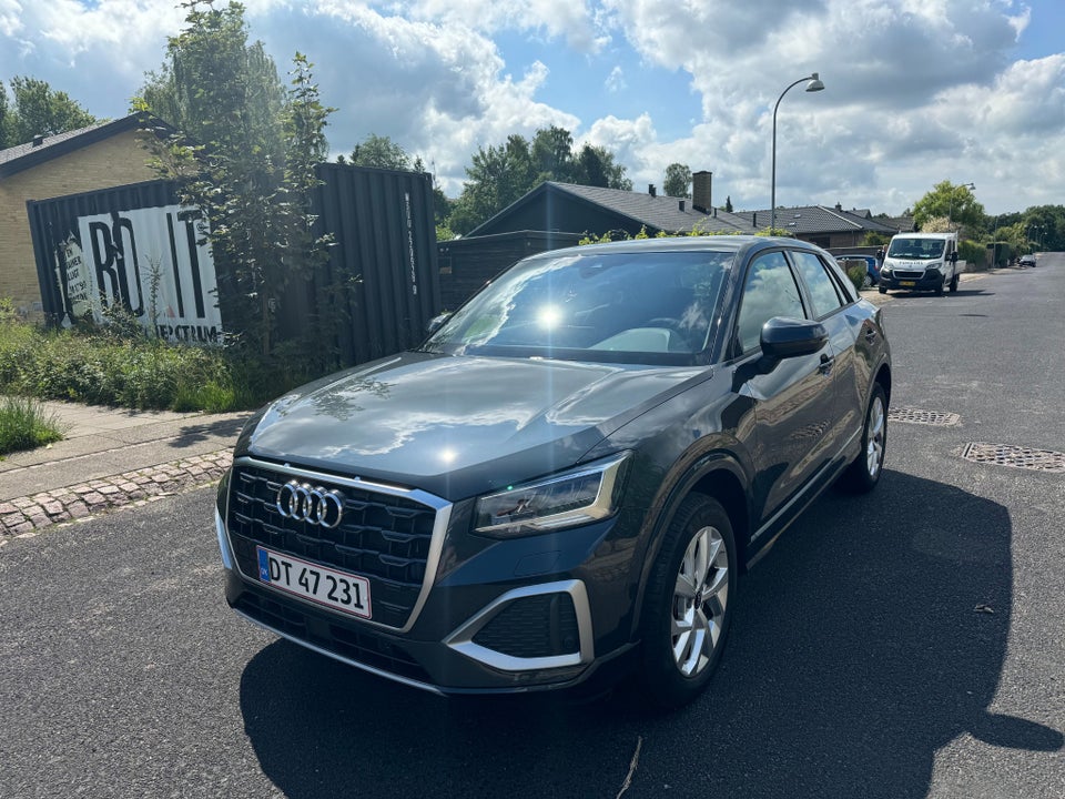 Audi Q2 35 TFSi Prestige S-tr. 5d