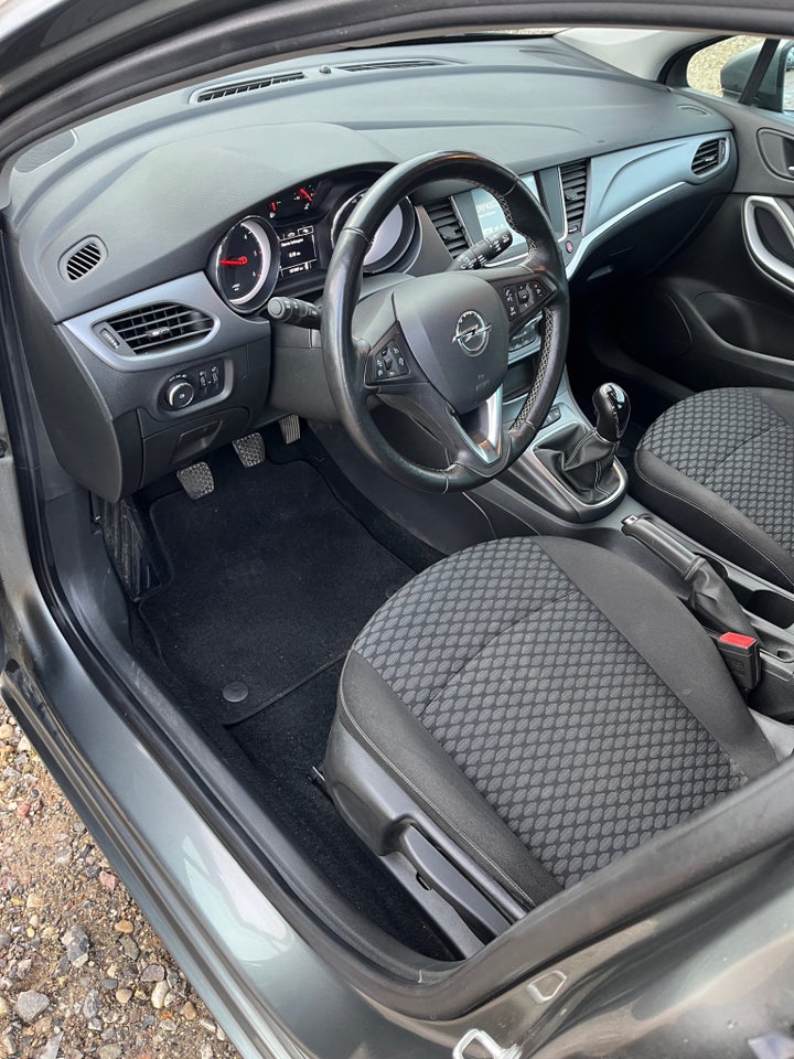 Opel Astra 1,6 CDTi 136 Innovation Sports Tourer 5d