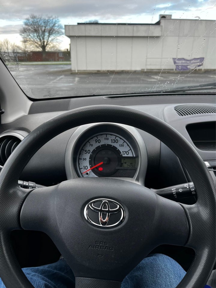 Toyota Aygo 1,0 VVT-i T1 5d