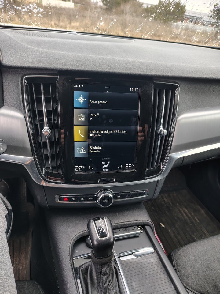 Volvo V90 2,0 D4 190 Momentum aut. 5d