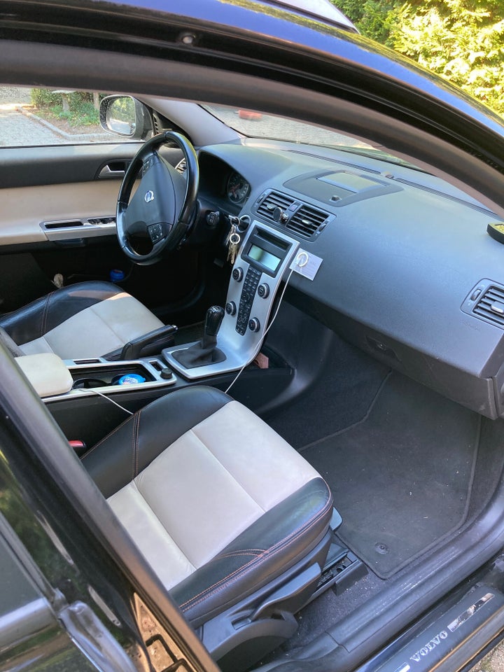 Volvo V50 2,0 D3 150 5d